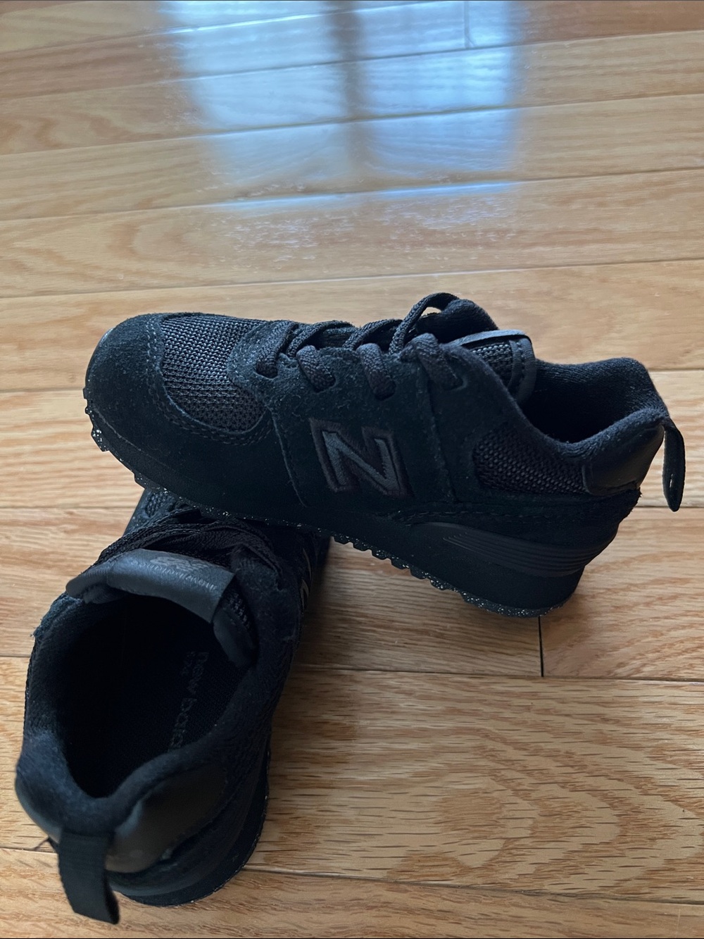 New Balance Kids Black Suede & Mesh Sneakers toddler/baby - Picture 3 of 6